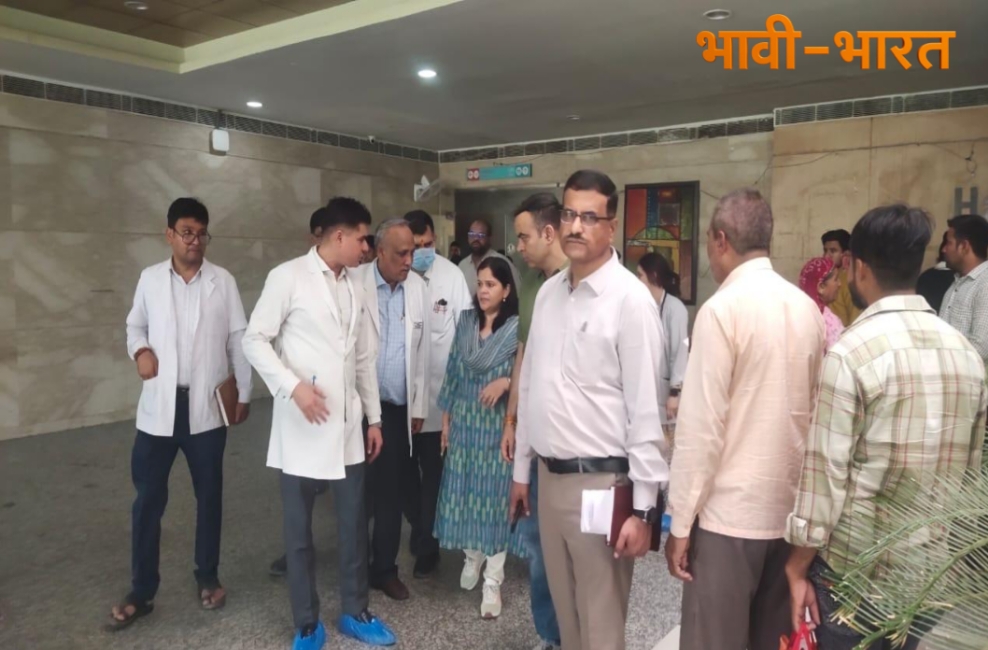प्रमुख शासन सचिव ने हार्ट हॉस्पिटल की व्यवस्थाएं परखी
